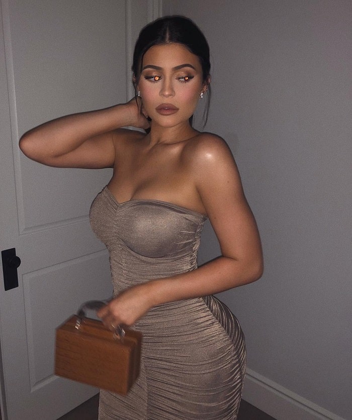 Kylie in a Ruched dress.