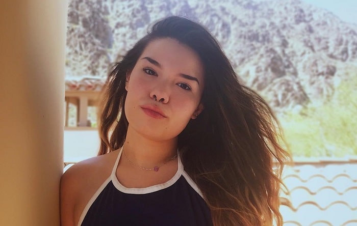 Meet Madison De La Garza – Demi Lovato’s Sibling Sister