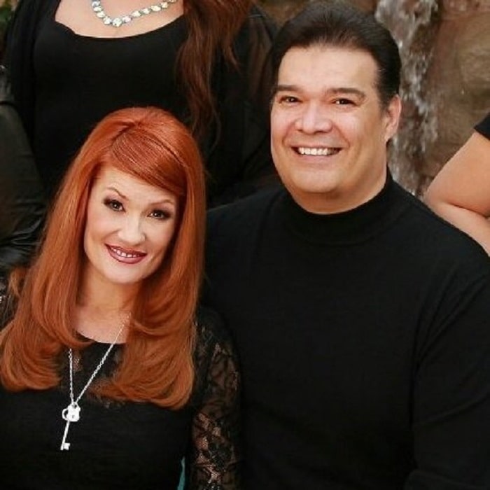 Diana and her second husband, Eddie De La Garza.