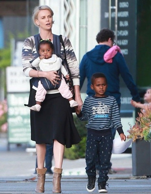 Jackson, her mother and her little sister, August roaming around.