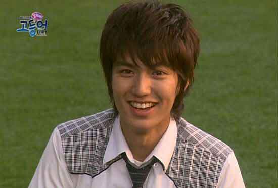 Lee Min Ho in high school uniform for Mackerel Run