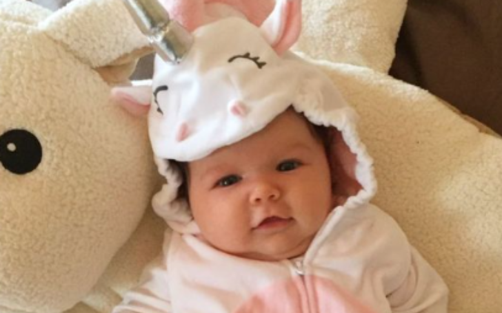 Julia Mimi Bella Nehdar: The Enchanting Daughter of Actress Lacey Chabert Julia Mimi Bella Nehdar: The Enchanting Daughter of Actress Lacey Chabert