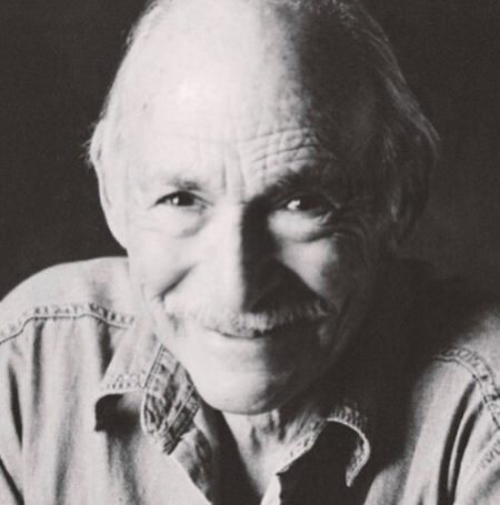 Veteran actor Jack Axelrod passed away at 93 years old.