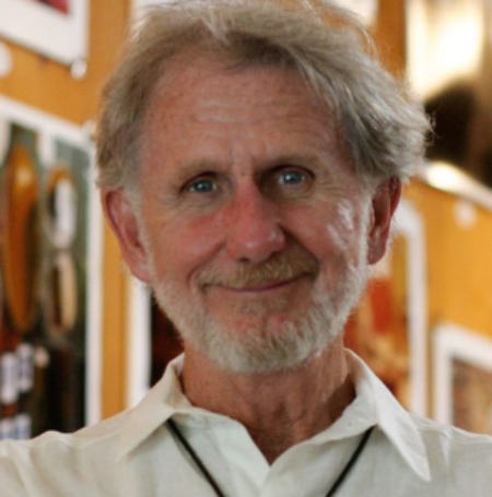 Parker Stevenson is an American actor who became famous for acting as Frank Hardy in a TV show called "The Hardy Boys" during the 1970s.