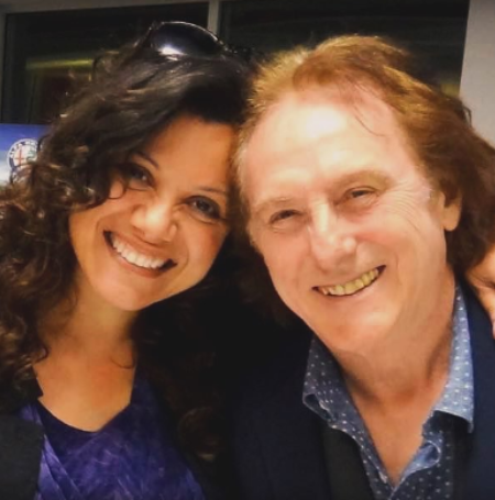 Denny Laine, who was the main singer for the Moody Blues and played guitar in Sir Paul McCartney's band Wings, has passed away at 79 years old.