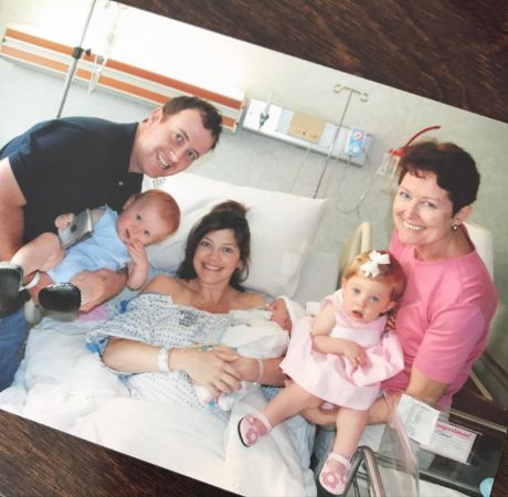 Riley Norah Tracy with her parents, grandma, sister and brother.