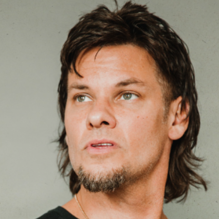 In March 2021, Theo Von bought a big house in Nashville, Tennessee for $1.645 million.