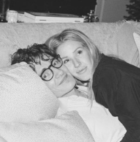 Ellie Goulding and Caspar Jopling first saw each other in 2016 when they both went to an art show in London.