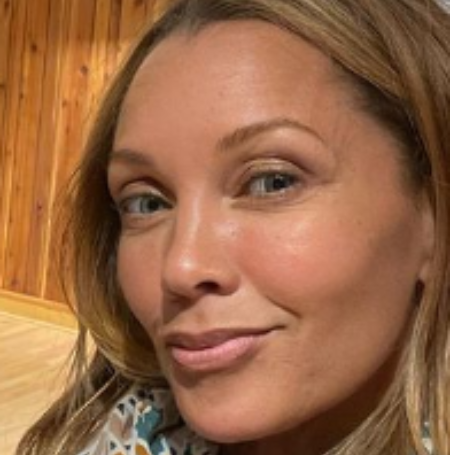 Vanessa Williams is an amazing singer.