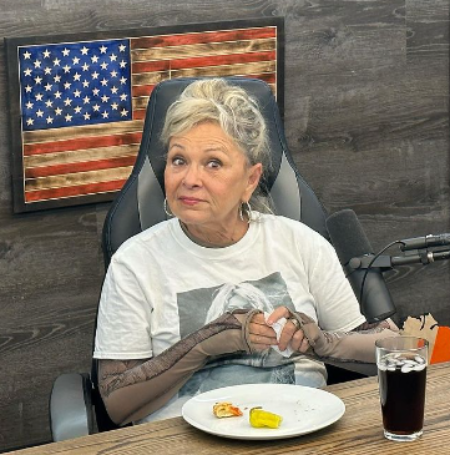 When Roseanne Barr and Tom Arnold were married, they started building a really big house with 28,000 square feet in southeast Iowa in 1993.