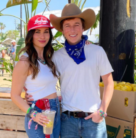 Skyler Gisondo has been in a loving relationship with Ari Haagen since July 2018.