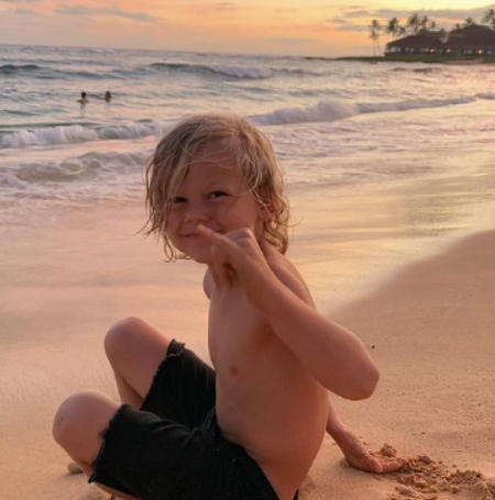 Freddie Reign Tomlinson is the son of Briana Jungwirth and Louis Tomlinson.