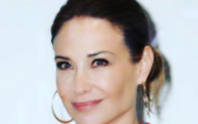 Claire Forlani Net Worth 2024: How the Actress Built Her  Fortune?